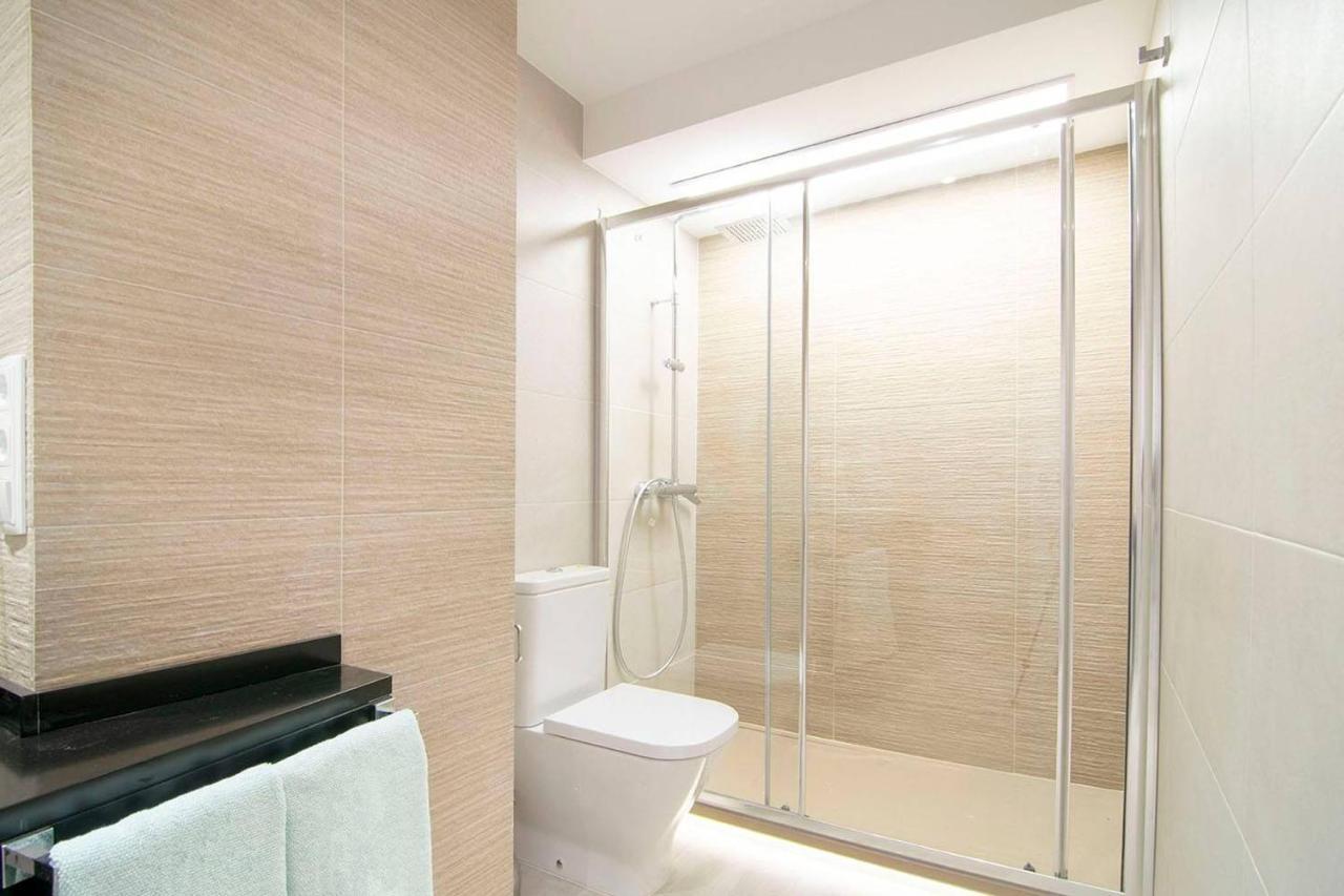 Beautiful Apartment next to Santiago Bernabeu Madrid Esterno foto